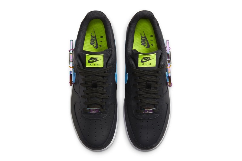 率先近賞 Nike Air Force 1 Low 最新「Carabiner Swoosh」系列官方圖輯