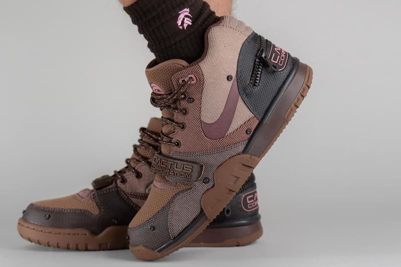 率先上腳 Travis Scott x Nike Air Trainer 1 最新聯名配色「Wheat」