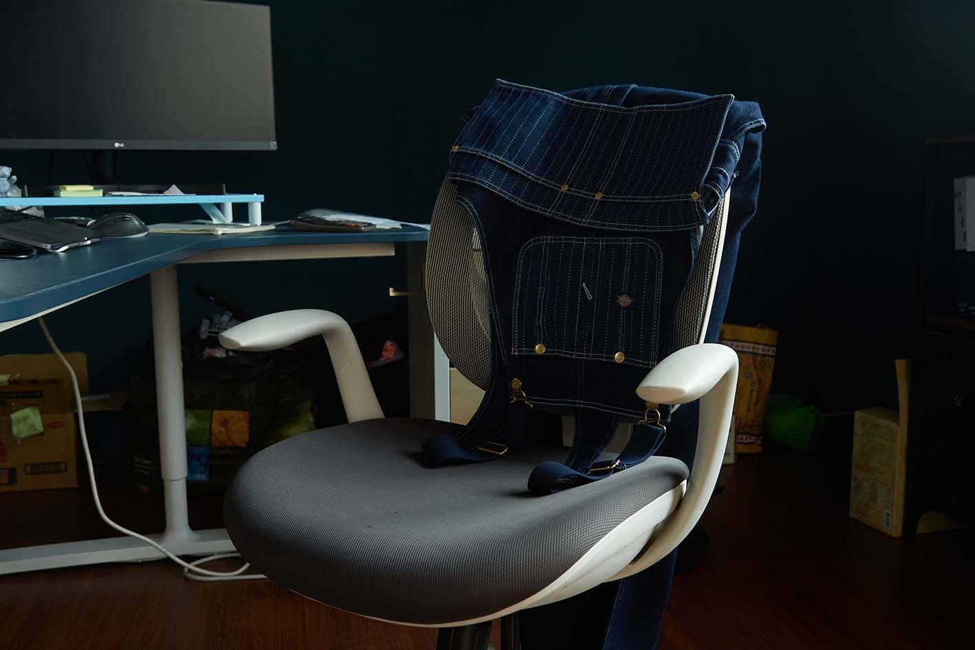 洋薊企画創意總監 温上磊:你熱愛的事物不一定能賺錢|Studio Visits