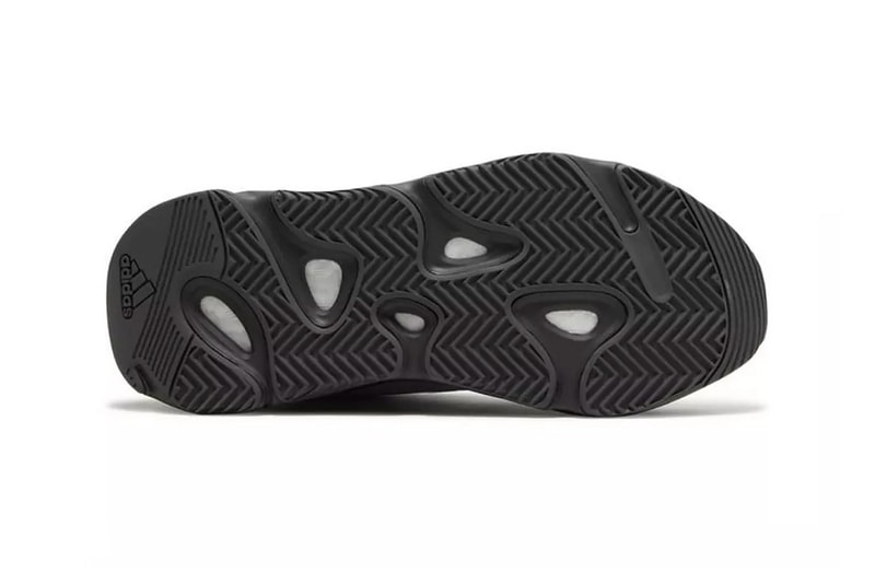 adidas YEEZY BOOST 700 MNVN 最新配色「Geode」率先曝光