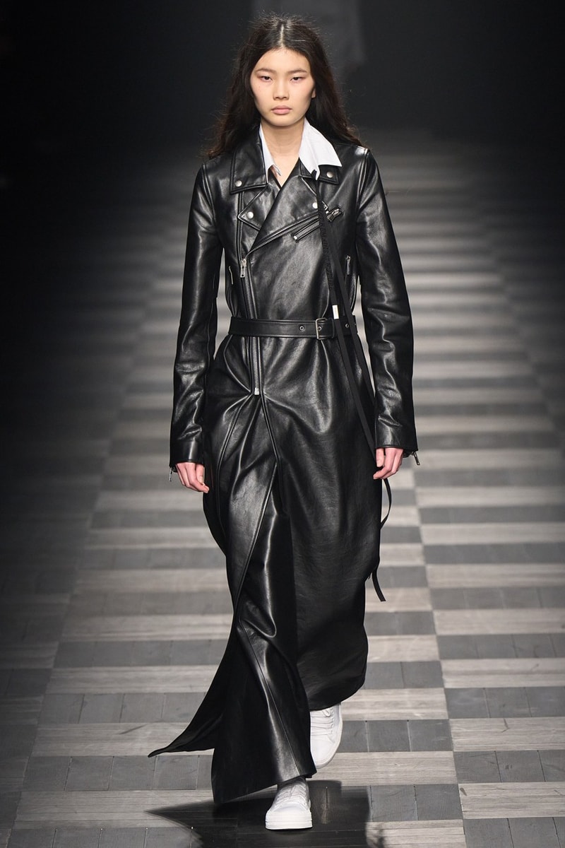 Ann Demeulemeester 正式發佈 2022 秋冬系列秀場