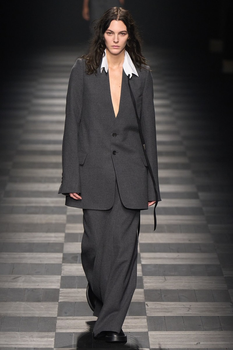 Ann Demeulemeester 正式發佈 2022 秋冬系列秀場