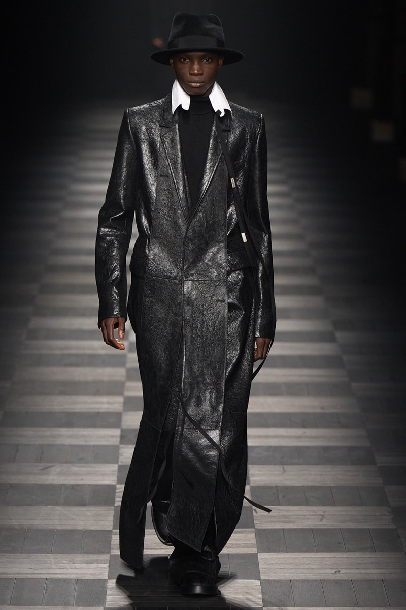 Ann Demeulemeester 正式發佈 2022 秋冬系列秀場