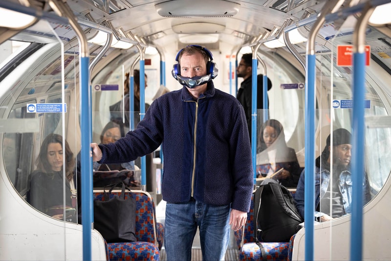 Dyson 正式發佈首款空氣淨化降噪耳機「Zone」