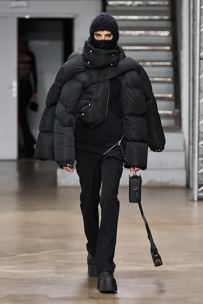 HELIOT EMIL 2022 秋冬系列「Solitary Uniform」正式發佈