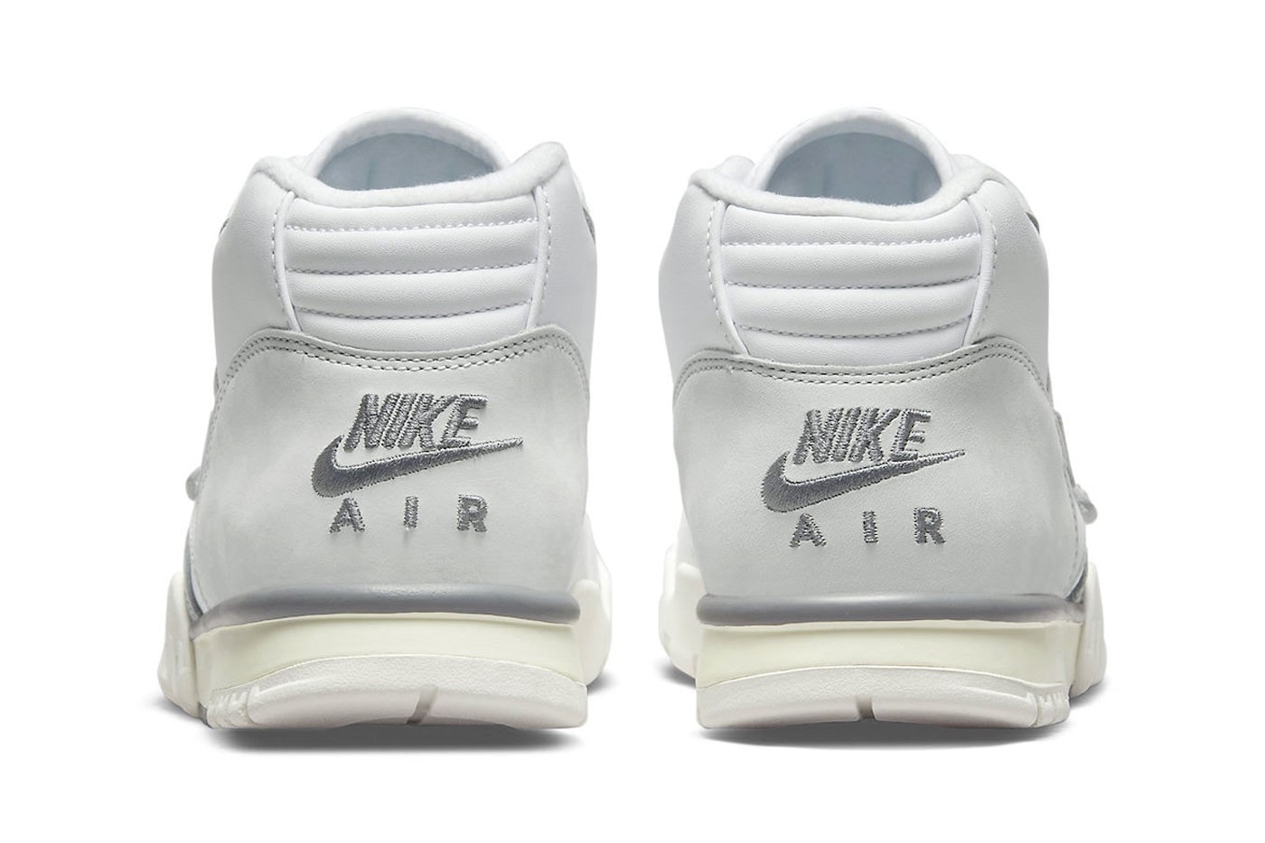 Nike Air Trainer 1 最新配色「Photon Dust」官方圖輯率先亮相
