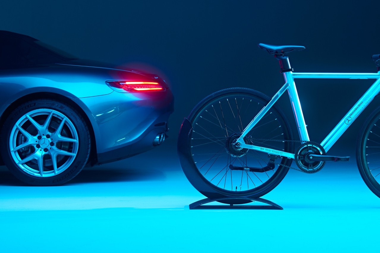 Mercedes-EQ 攜手 Formula E Team 推出全新簡約電動自行車