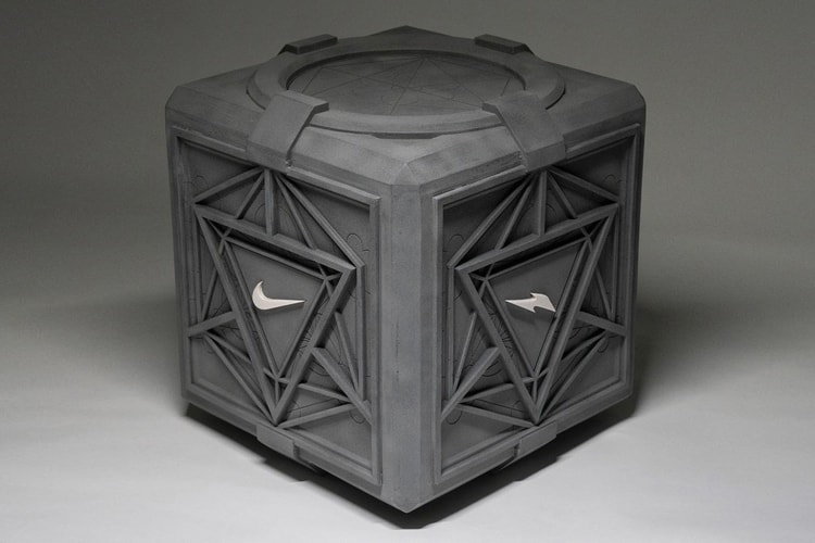 創作單位 VASE BY SU 打造 RTFKT Studios、Nike「MNLTH」混凝土雕塑