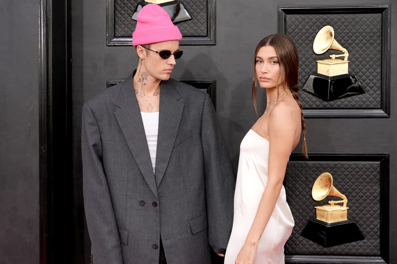 一覽眾星於 2022 GRAMMY Awards 葛萊美獎紅毯穿搭造型