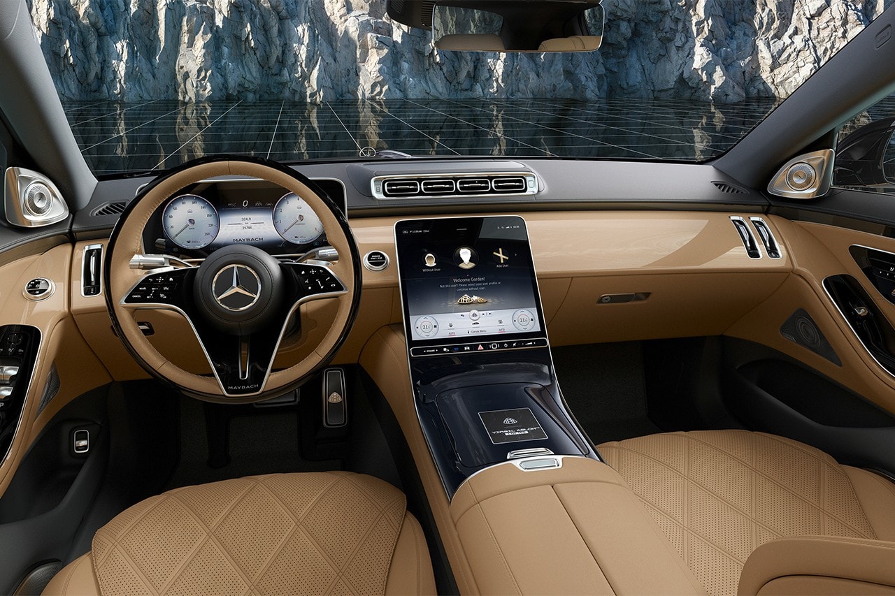 Mercedes-Maybach 正式發佈 Virgil Abloh 操刀設計 S-Class 車款與周邊膠囊系列