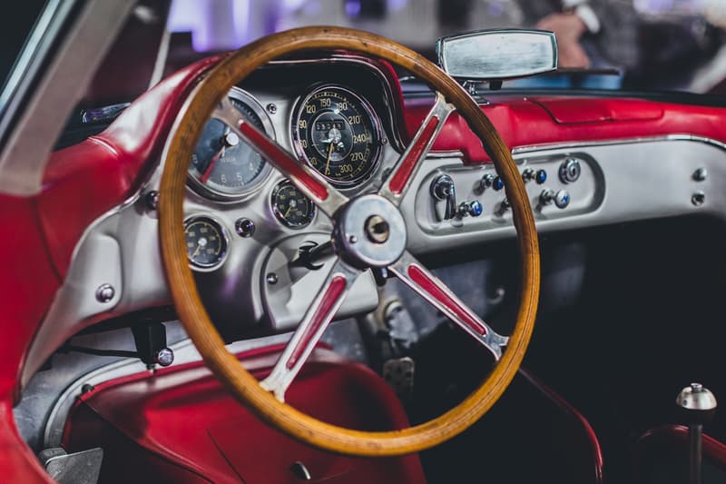 1955 Mercedes-Benz 300 SLR Coupé 以 $1.42 億美元拍賣打破世界最貴汽車紀錄