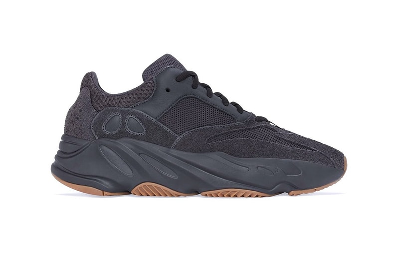 YEEZY BOOST 700 人氣配色「Utility Black」即將迎來補貨上架
