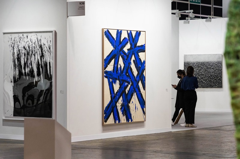HYPEBEAST 走進 2022 香港 Art Basel 藝術展現場捕捉現場精彩圖輯