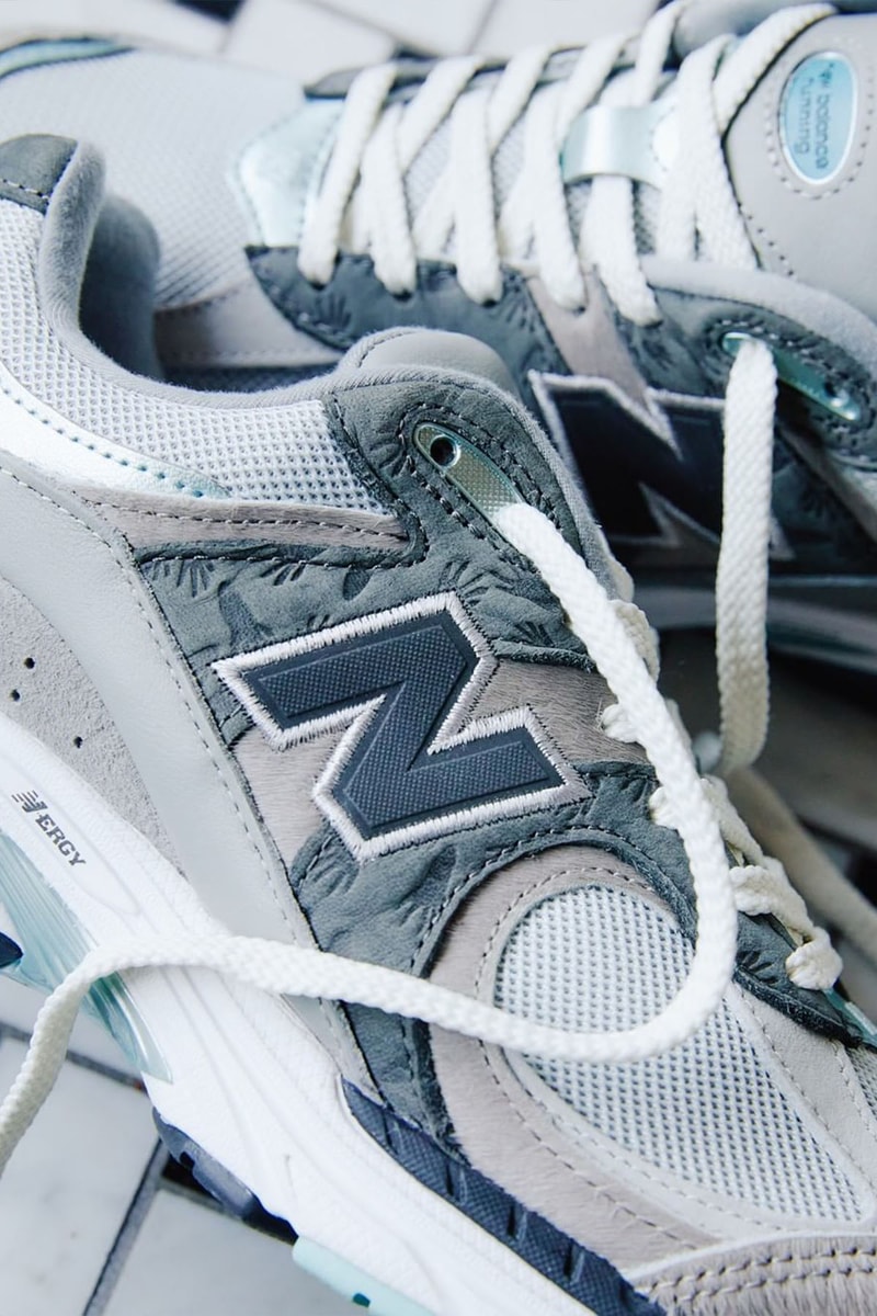 atmos x New Balance M2002RAT 最新聯乘鞋款正式登場