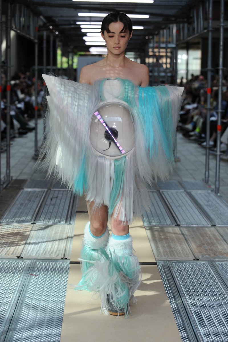 直擊 Central Saint Martins 2022 時裝畢業展