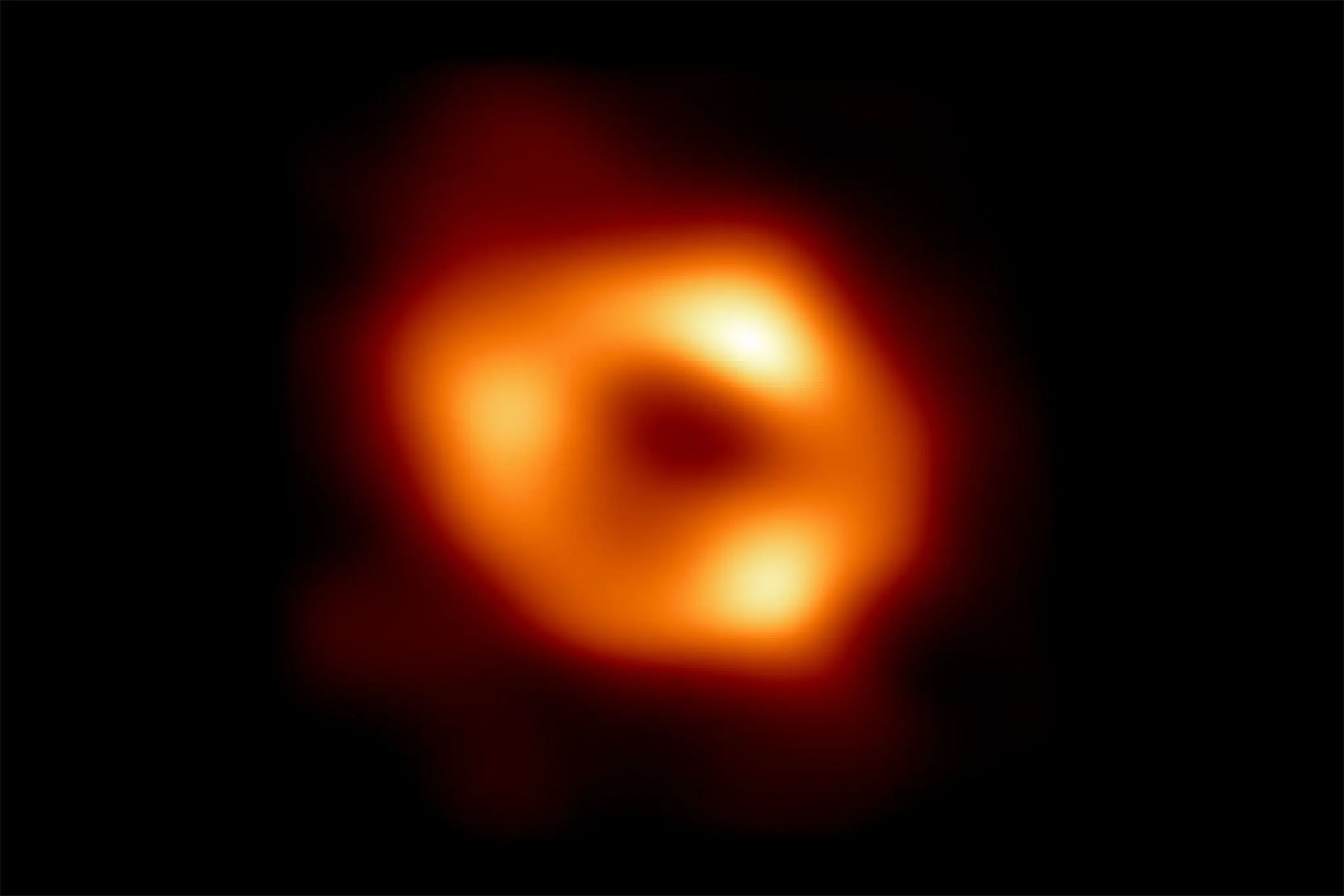 銀河系中心超大質量「黑洞」圖像首次曝光