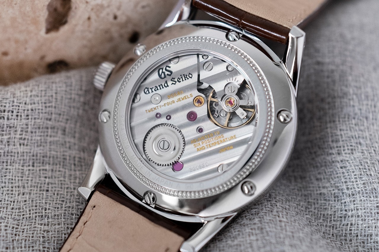 Grand Seiko 推出全新「白腹琉璃」主題錶款 SBGW279