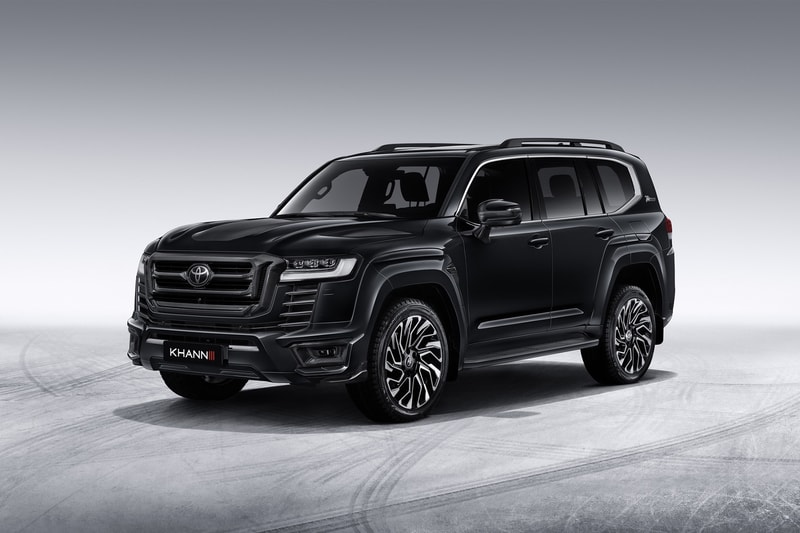 KHANN International 打造 Toyota Land Cruiser 300 黑魂寬體改裝車型