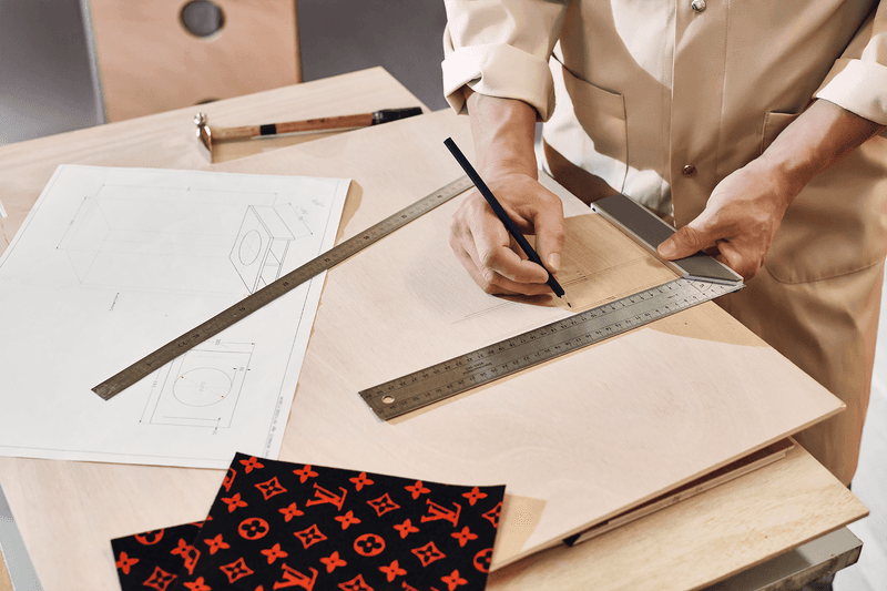 Louis Vuitton 攜手 Formula 1 摩納哥大獎賽打造官方獎盃硬箱