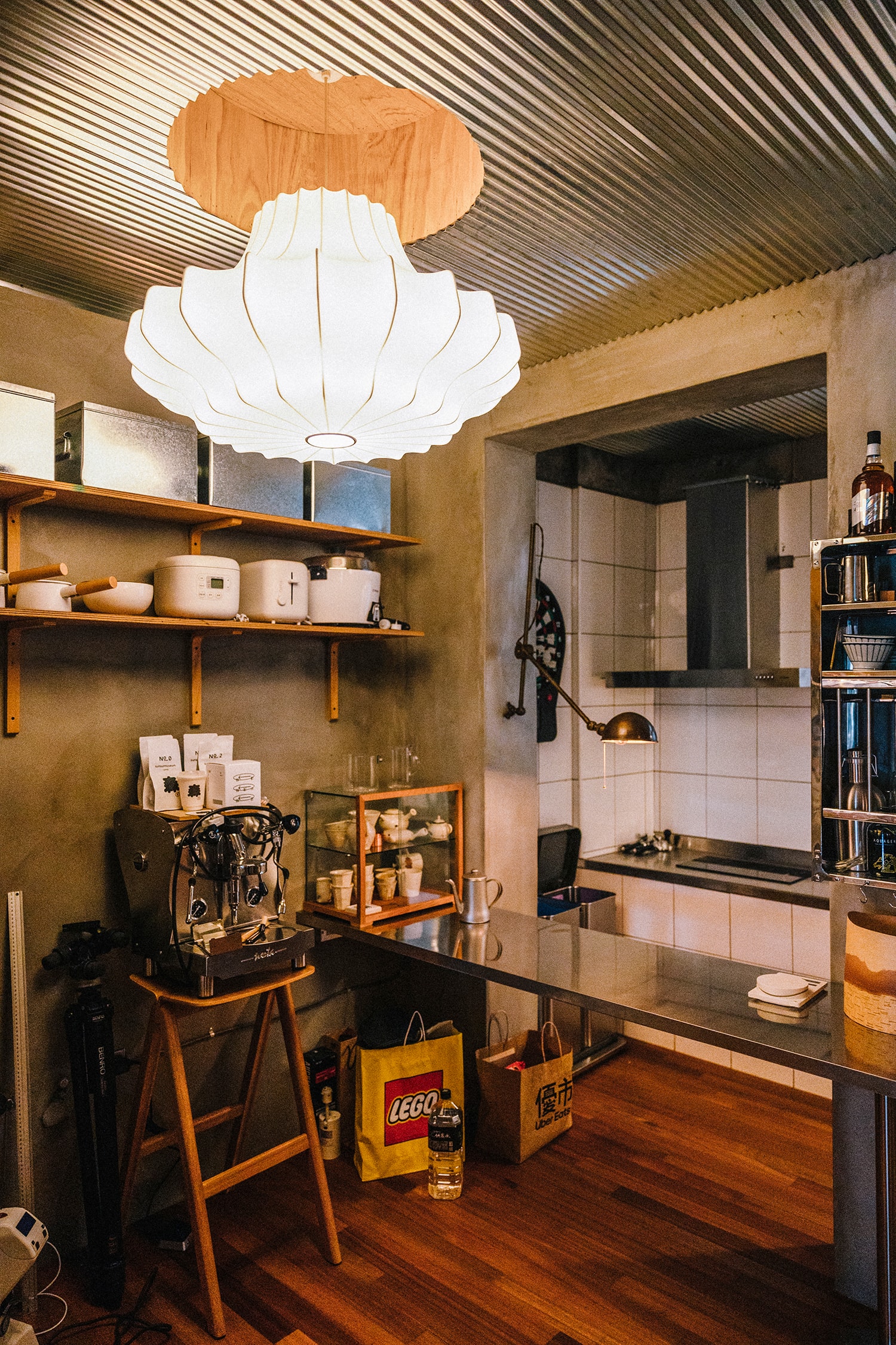 Studio Visits: 重本書店|葉忠宜、張軒豪的美學天地