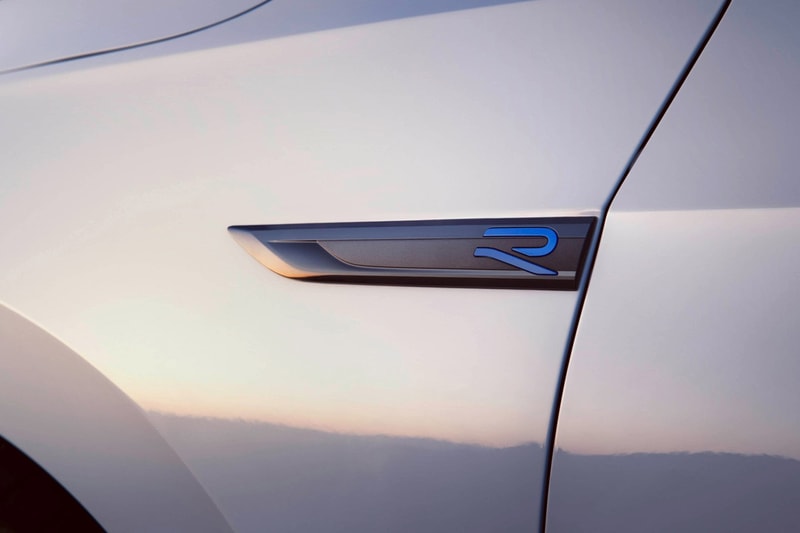 Volkswagen 正式發表 Golf R 全新「20 Years」特別版車型