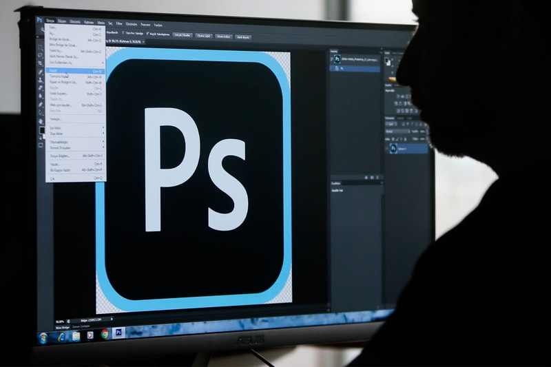 Adobe 全新免費「網頁版」Photoshop 即將推出