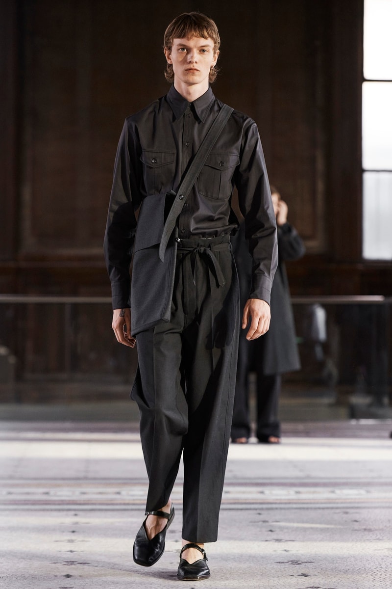 LEMAIRE 2023 春夏系列大秀正式登場