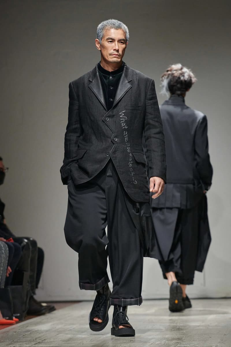 Yohji Yamamoto 2023 年春季男裝系列大秀正式登場