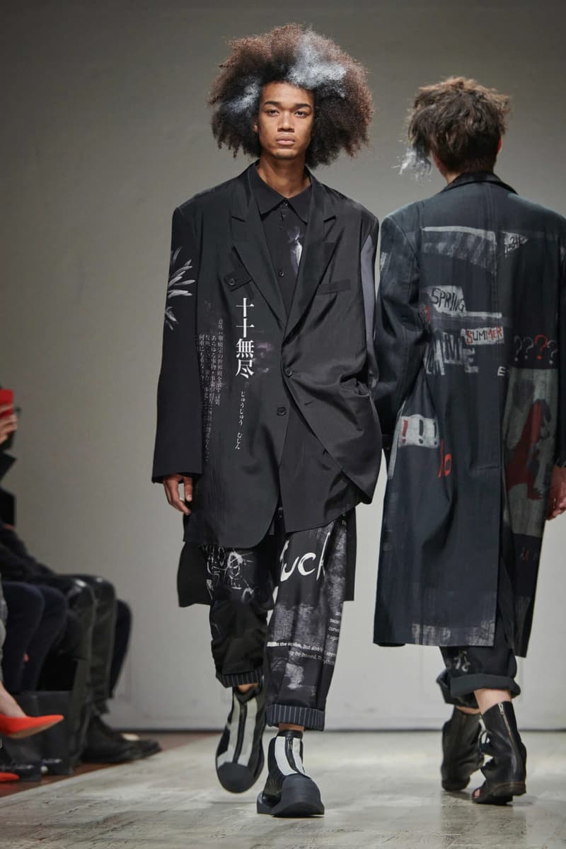 Yohji Yamamoto 2023 年春季男裝系列大秀正式登場