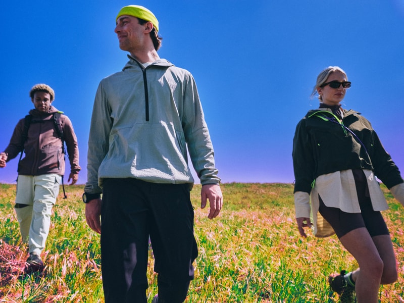 穿著 lululemon Hike 系列走上迂迴山路
