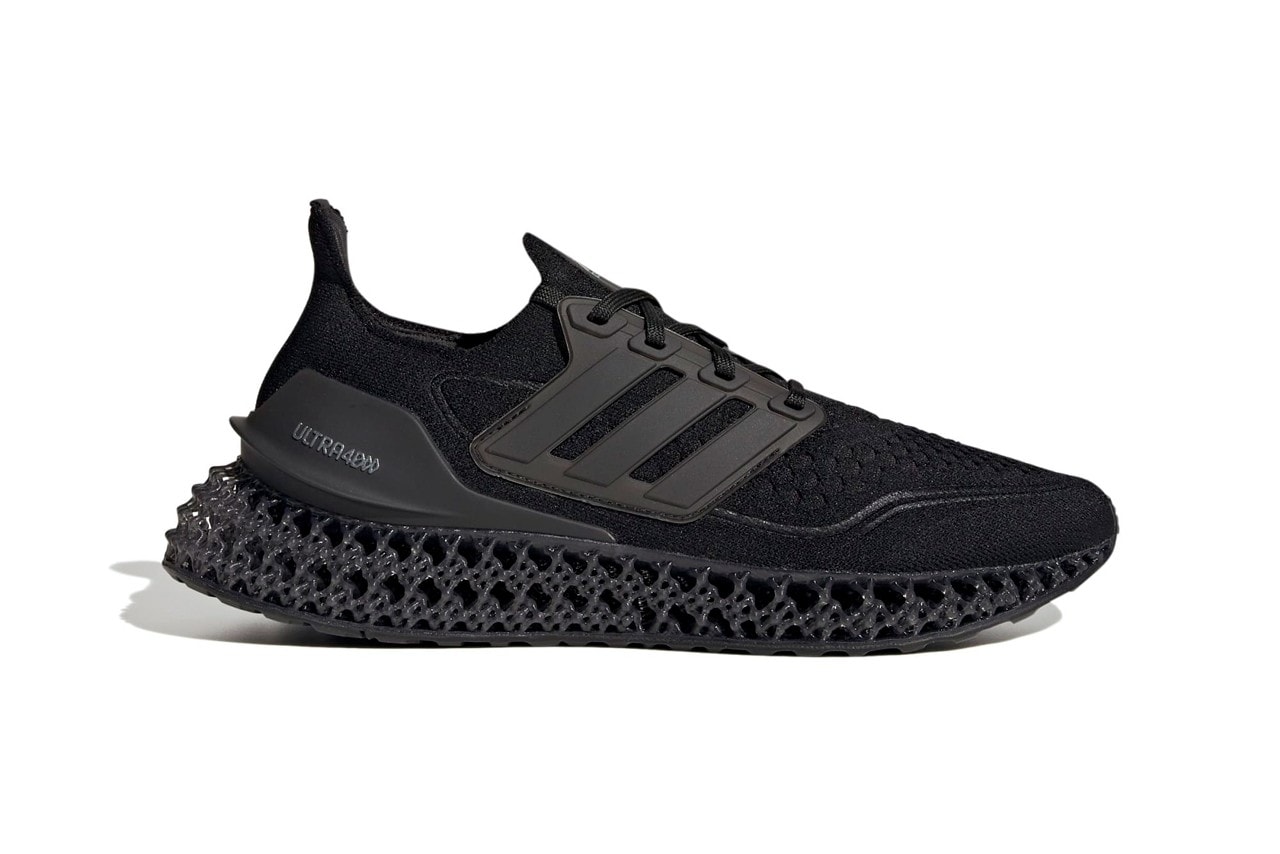 adidas 革命性跑鞋 4DFWD 推出全新配色「Triple Black」