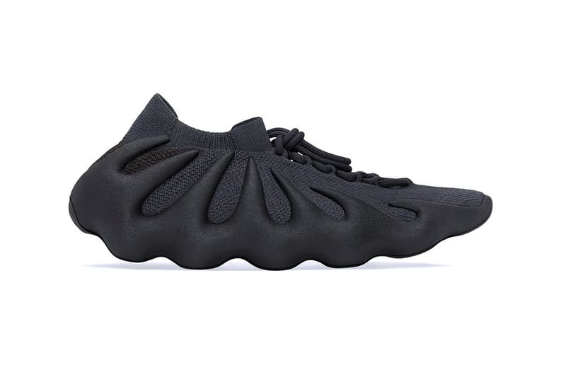 adidas YEEZY 450 最新黑魂配色「Utility Black」官方圖輯、發售情報率先公開