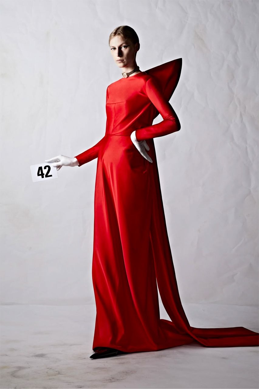 Balenciaga 正式發佈第 51 屆高級定製時裝大秀