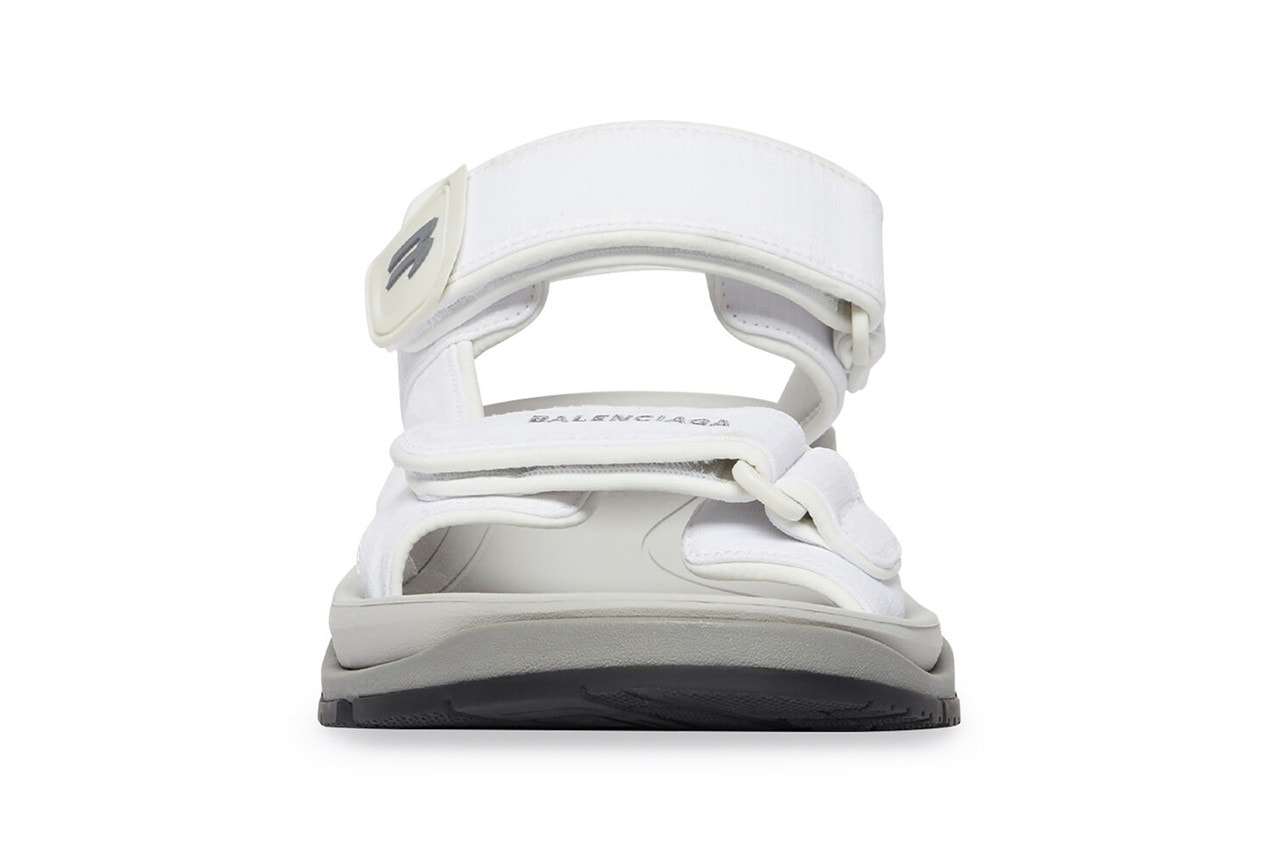 Balenciaga 最新涼鞋款式「Tourist Sandal」正式登場