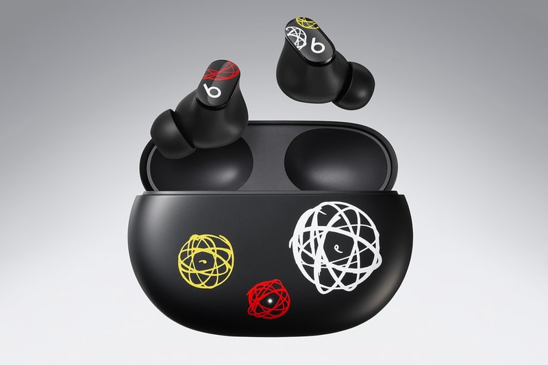 Beats 攜手 Futura Laboratorie 推出全新特別版 Beats Studio Buds