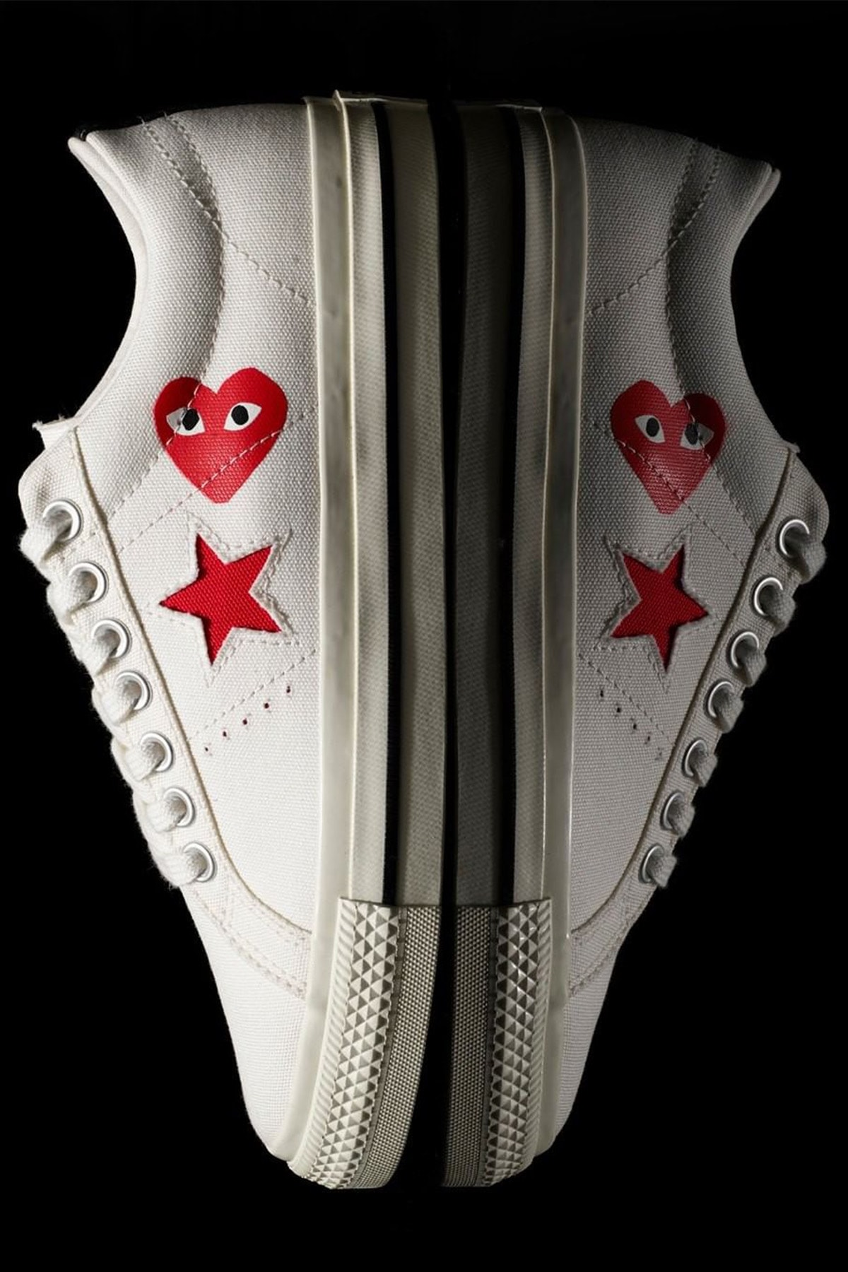 COMME des GARÇONS PLAY x Converse One Star 聯乘系列鞋款發佈