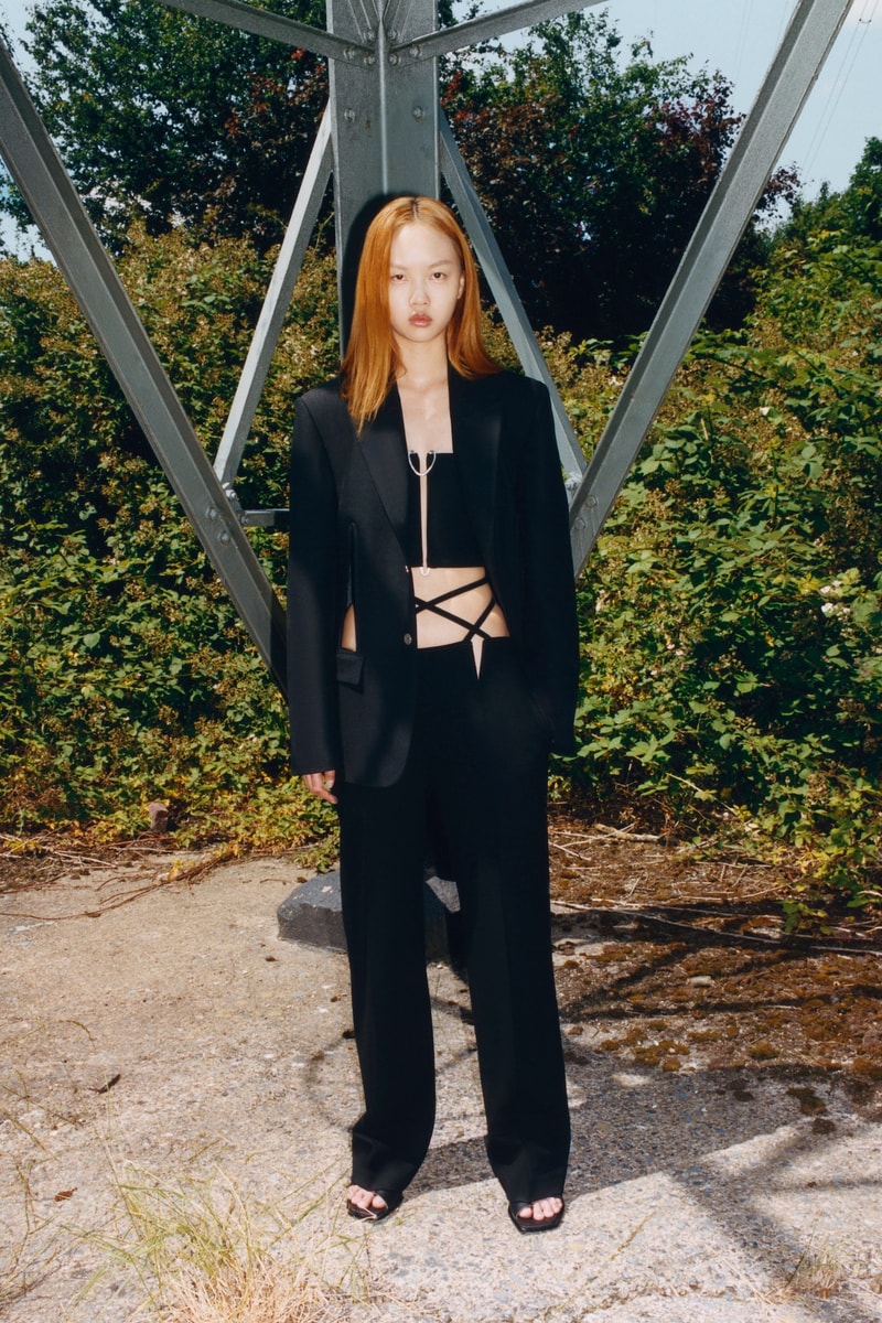 DION LEE 正式發布 2023 早春系列