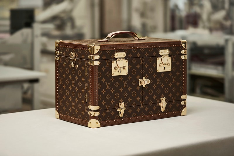 Louis Vuitton 推出全新 Vanity 麻將箱