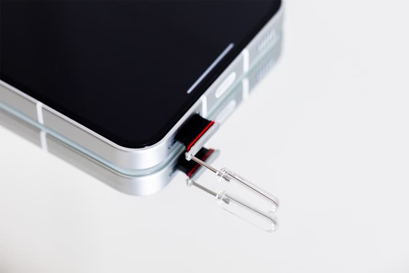 HYPEBEAST 獨家近賞話題手機 Nothing Phone(1)