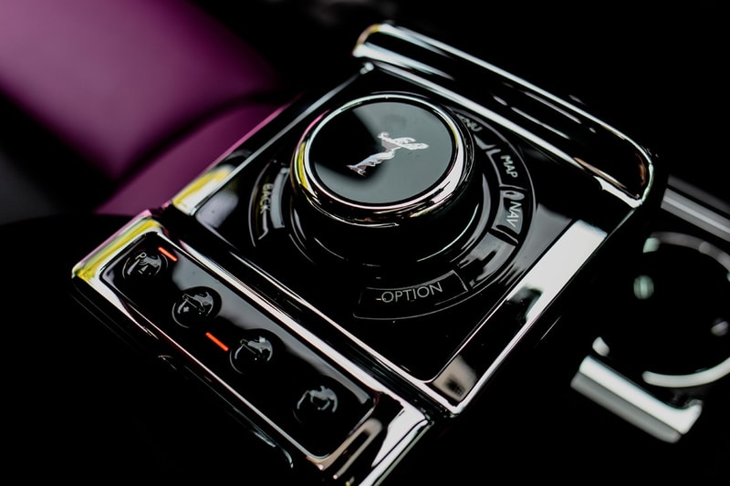 Hypebeast 實測金字塔頂層豪車 Rolls-Royce Phantom 