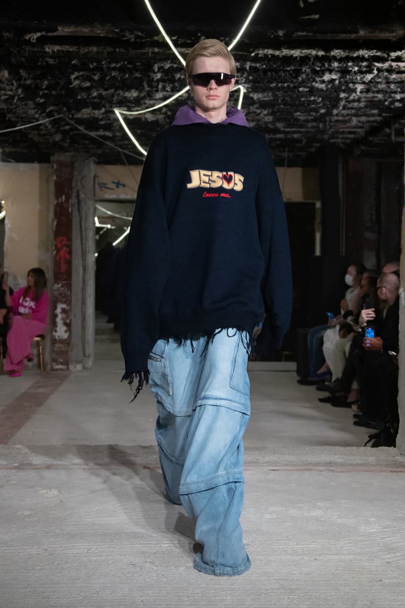 Vetements 2023 春夏系列時裝大秀正式發佈