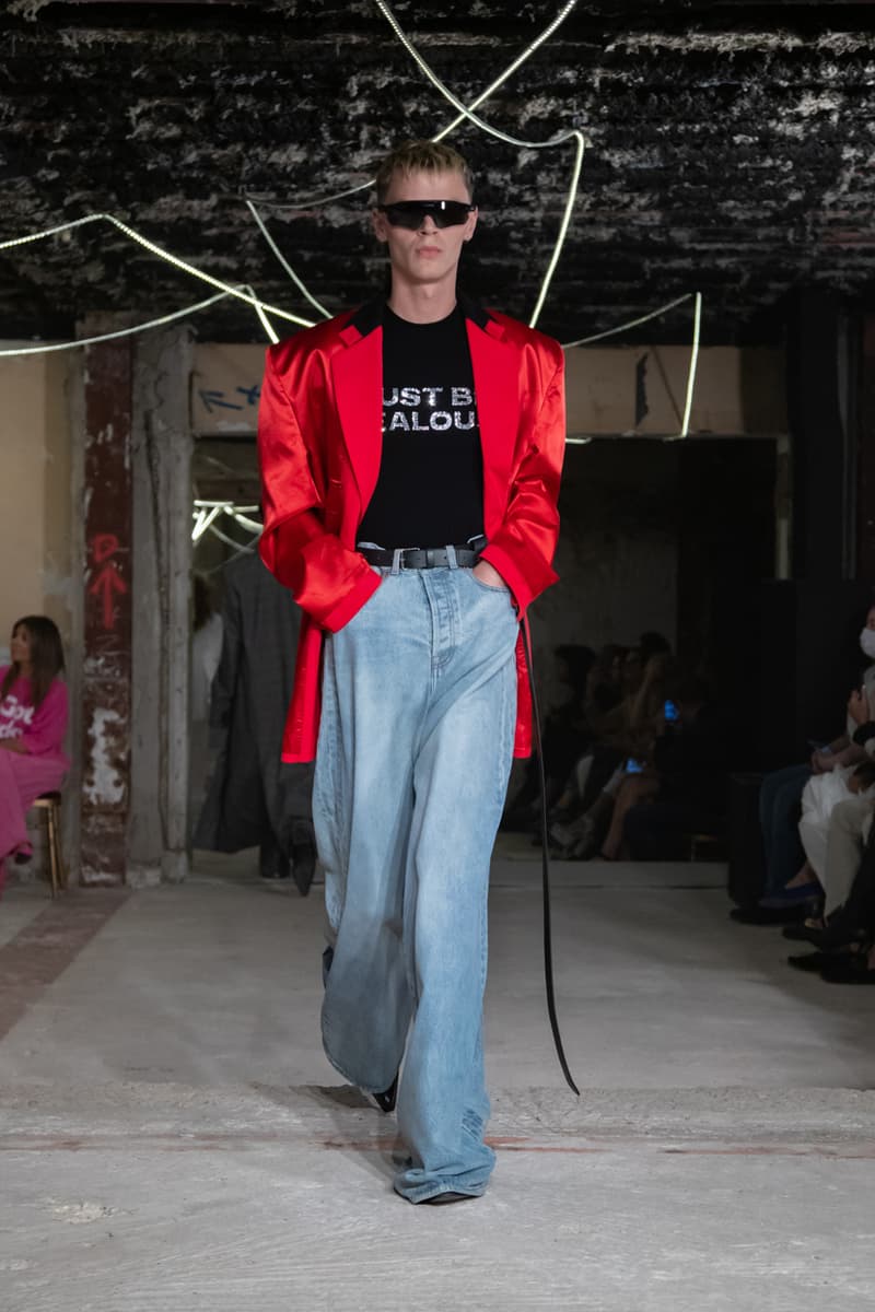 Vetements 2023 春夏系列時裝大秀正式發佈