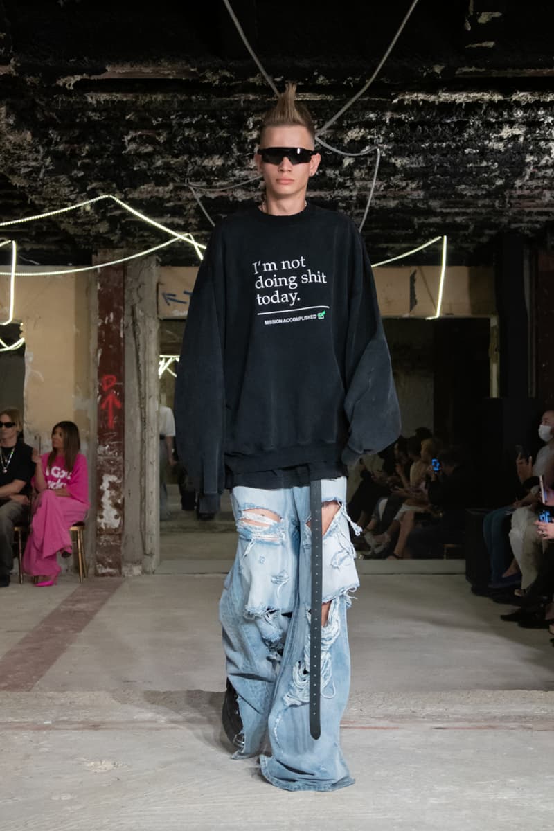 Vetements 2023 春夏系列時裝大秀正式發佈