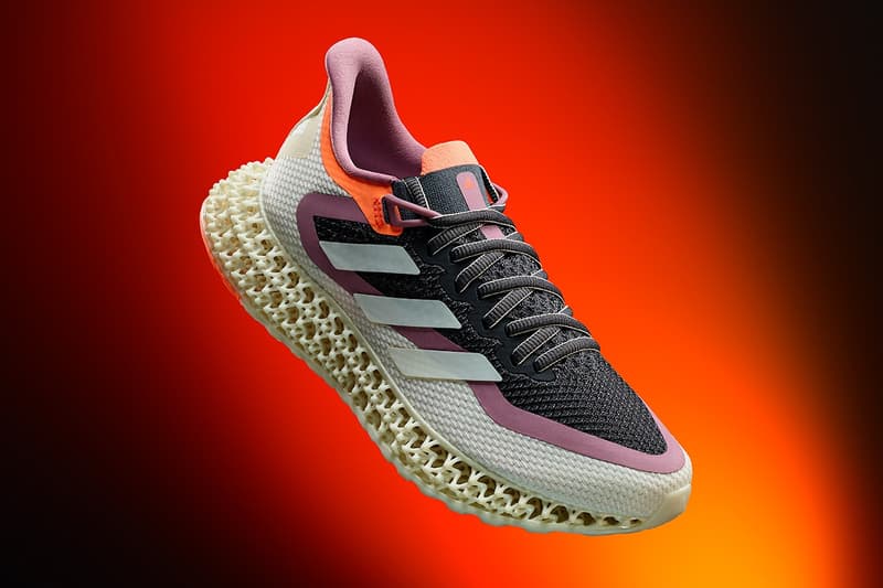 adidas 革新跑鞋 4DFWD 推出多款全新配色