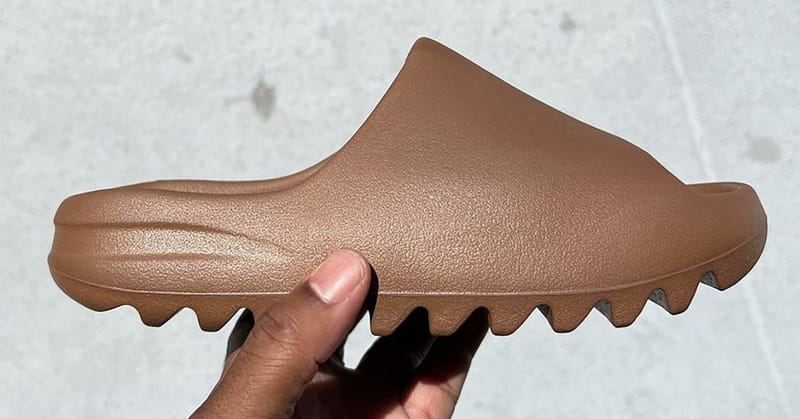 yeezy slides 360