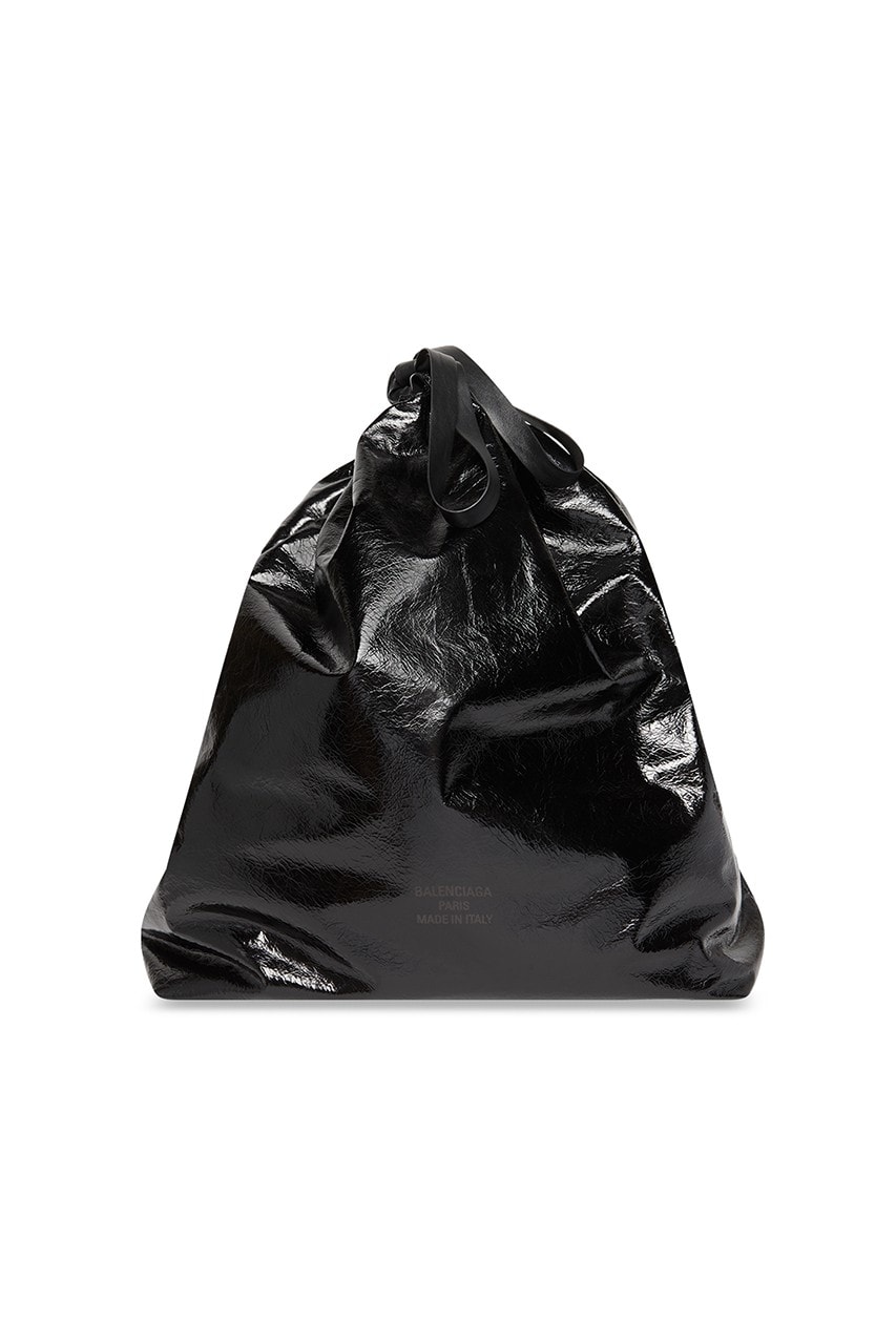 Balenciaga 正式推出要價 $1,790 美元「垃圾袋包」