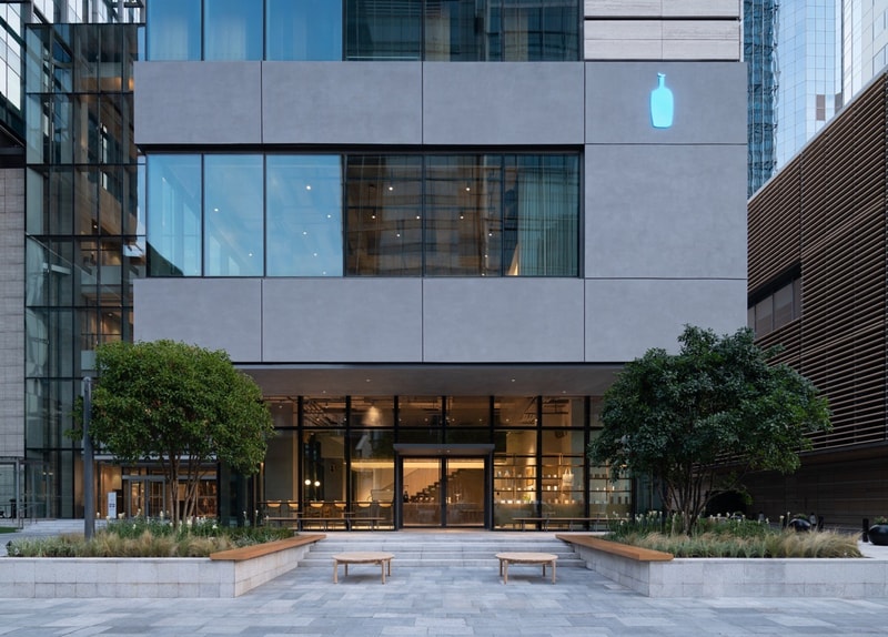 走進 Blue Bottle Coffee 上海靜安嘉里中心門店