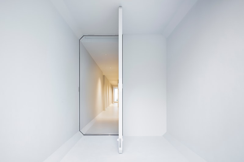 率先走進 nendo 打造最新建築「Culvert Guesthouse」