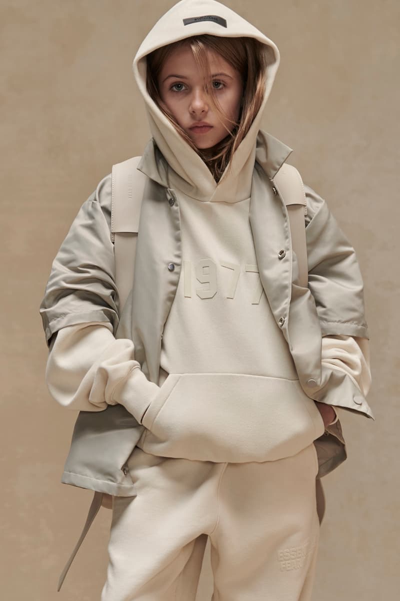 Fear of God ESSENTIALS 2022 秋季系列 Lookbook 正式發佈