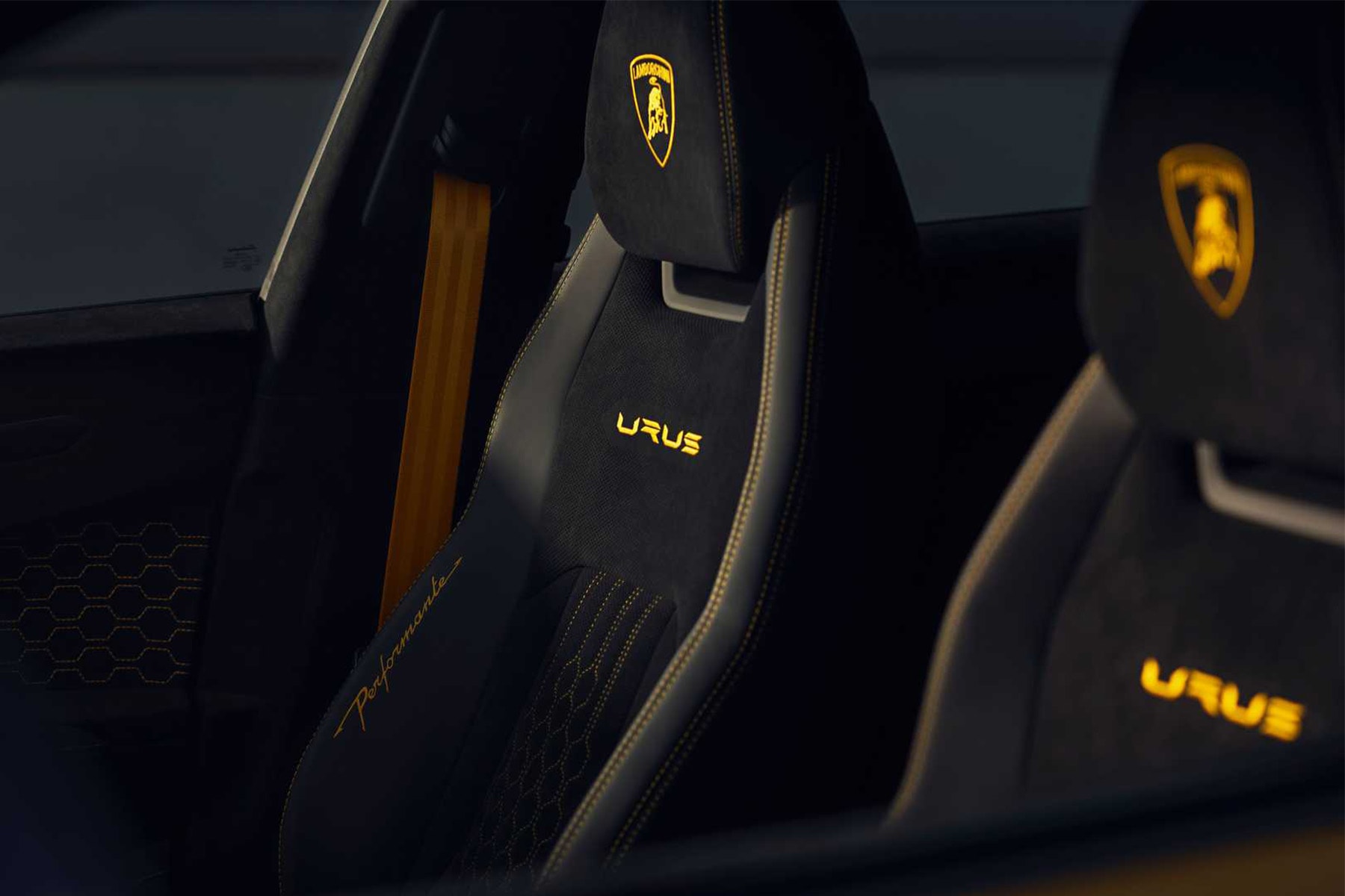 Lamborghini Urus 進階車型「Performante」正式登場